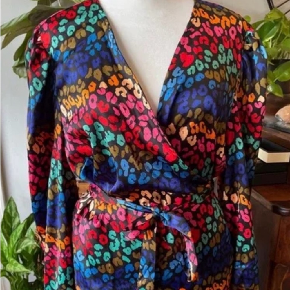 Never Fully Dressed leopard Wrap Top Size 14 - Picture 6 of 6